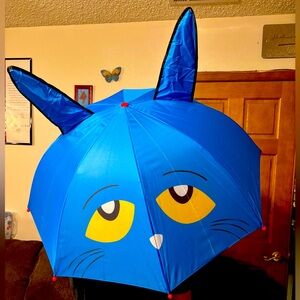 Pete The cat umbrella This listing it’s for one umbrella Thanks for looking